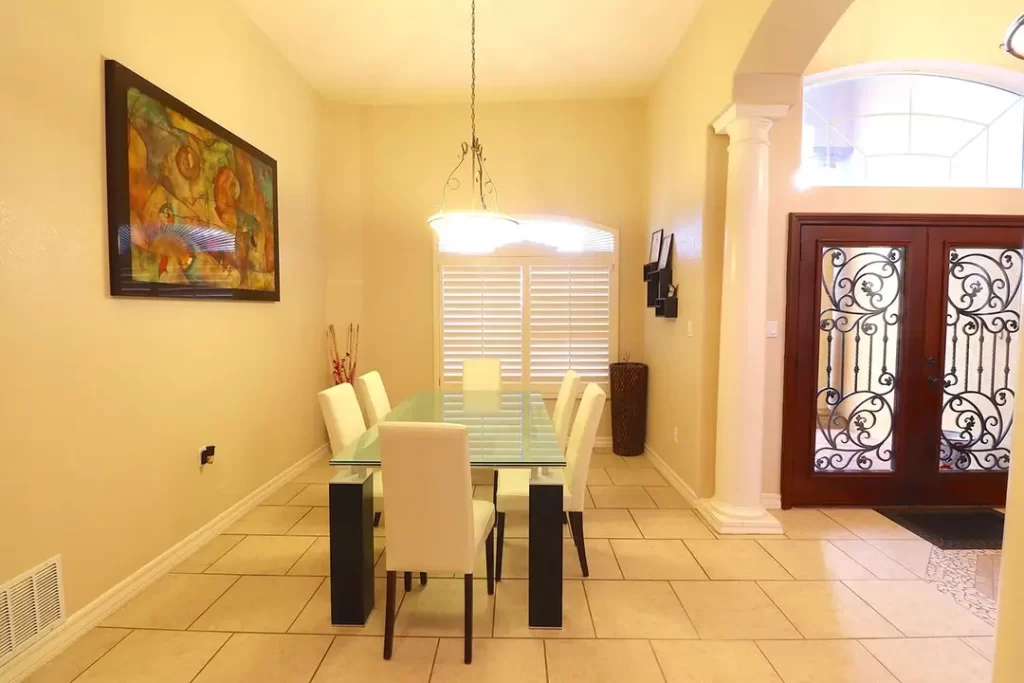 20211025202857095986000000-o