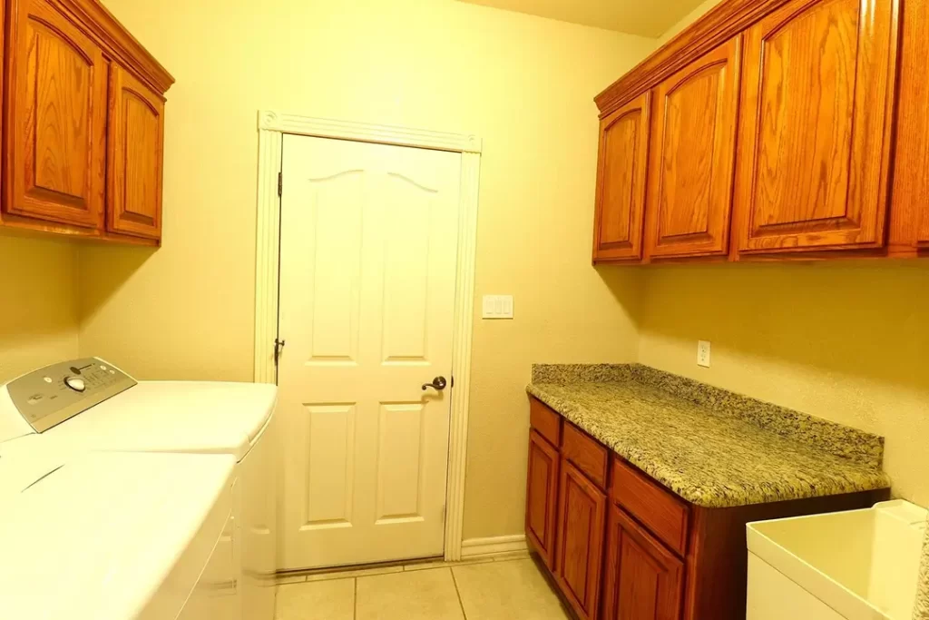 20211025203346737539000000-o