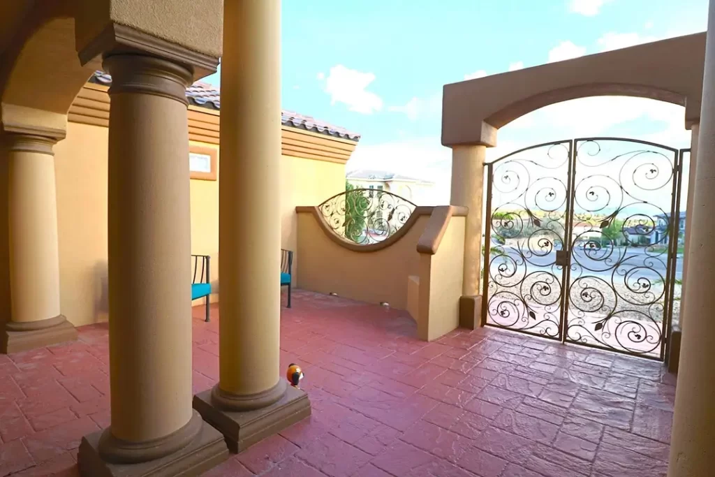 20211026171143859385000000-o